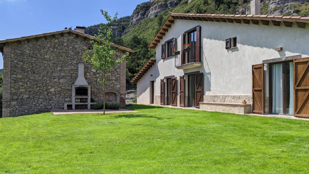 Pujolis Villa Santa Cecilia de Voltrega Luaran gambar